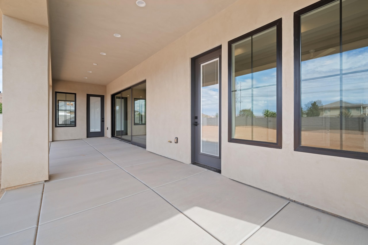 2784 S Farmland Drive Washington, UT 84780 home for sale, MLS#25-262607 - Erika Rogers Photo 50