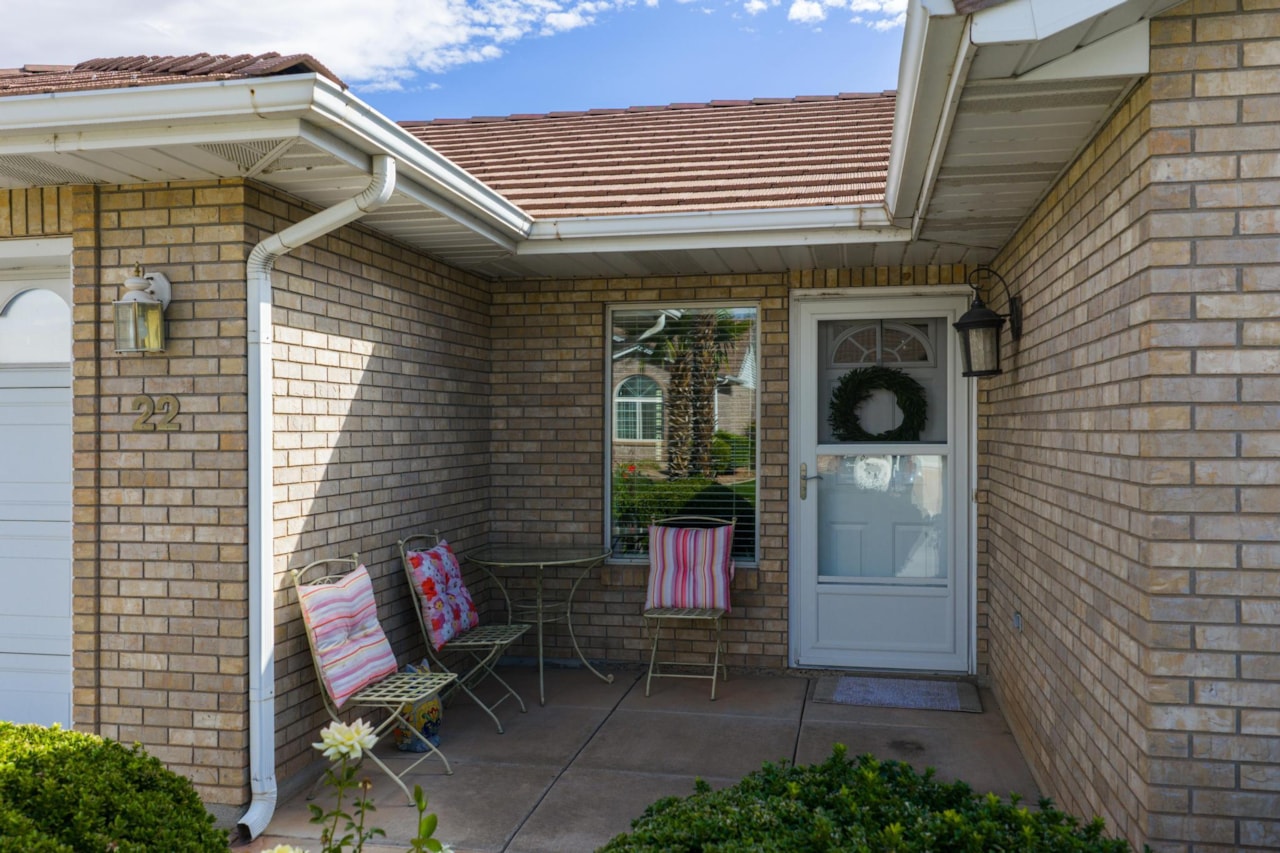 805 S River Road #22 St George, UT 84790 home for sale, MLS#25-265931 - Erika Rogers Photo 3