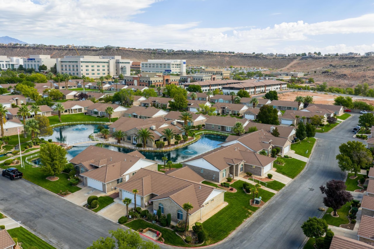 805 S River Road #22 St George, UT 84790 home for sale, MLS#25-265931 - Erika Rogers Photo 7