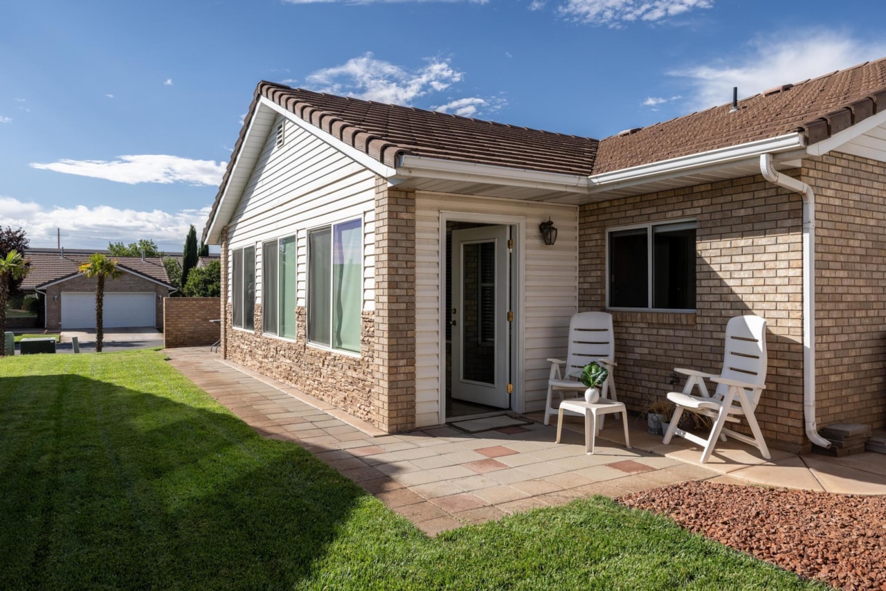 805 S River Road #22 St George, UT 84790 home for sale, MLS#25-265931 - Erika Rogers Photo 33