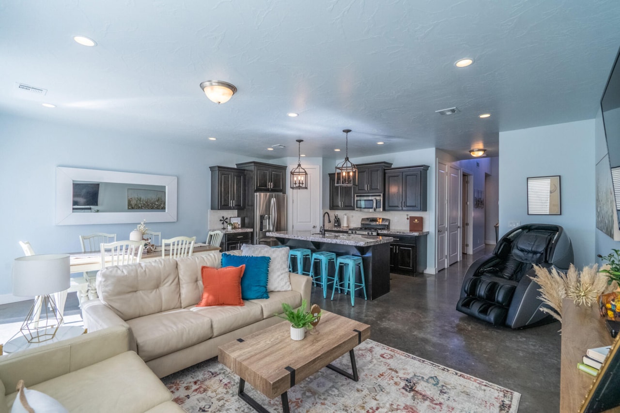 1671 W Caledonia Dunes DR St George, UT 84770 home for sale, MLS#25-265940 - Erika Rogers Photo 22