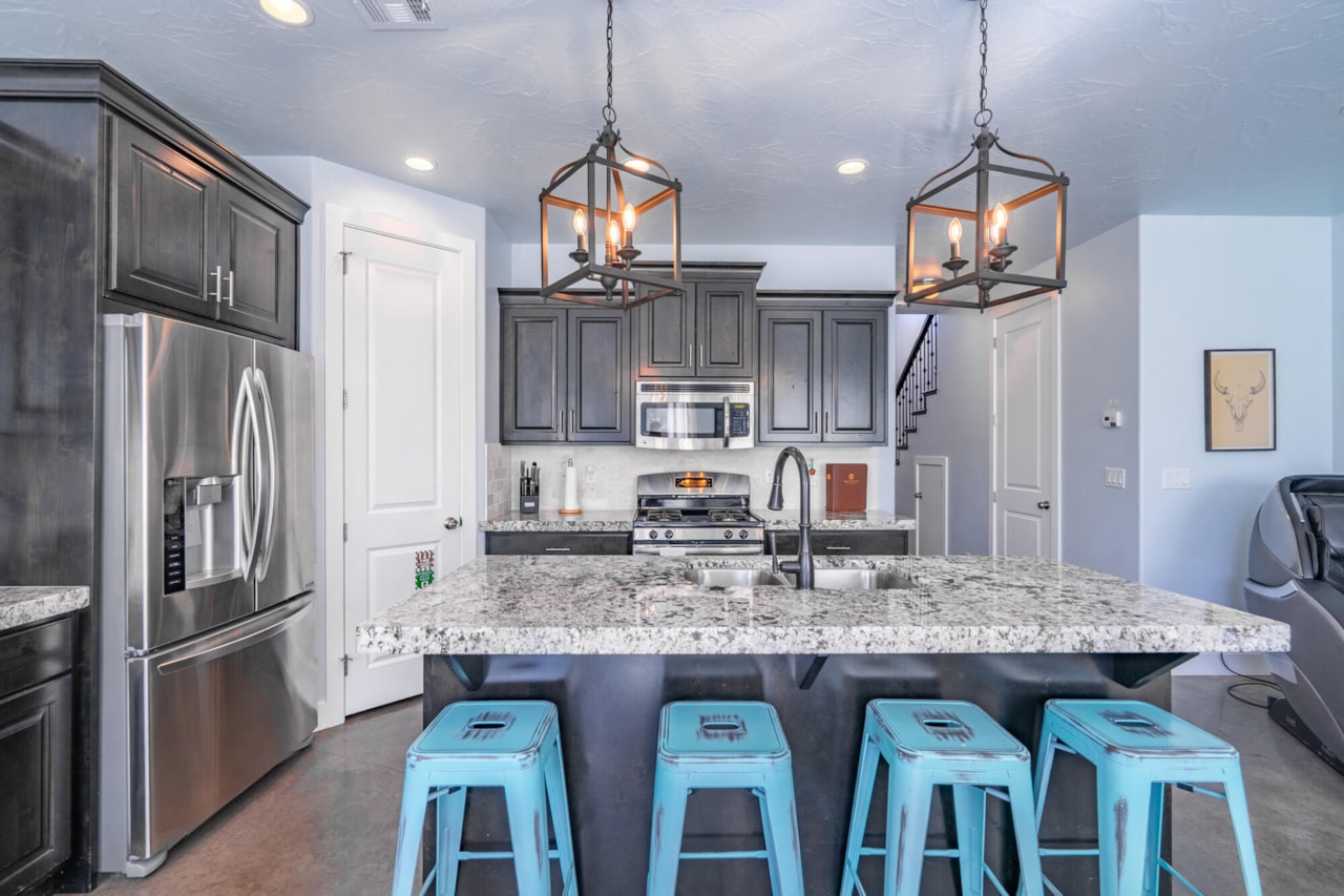 1671 W Caledonia Dunes DR St George, UT 84770 home for sale, MLS#25-265940 - Erika Rogers Photo 26