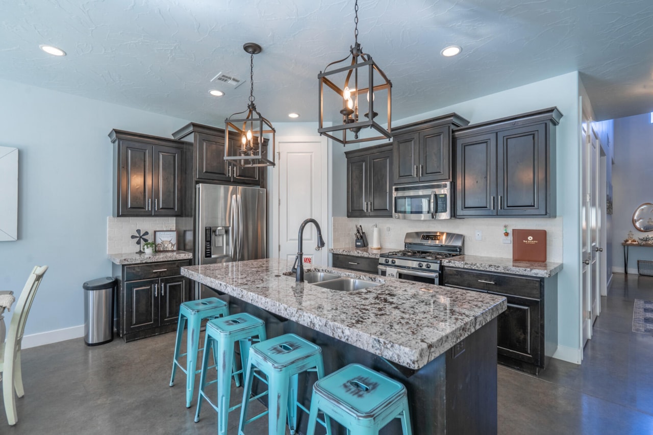 1671 W Caledonia Dunes DR St George, UT 84770 home for sale, MLS#25-265940 - Erika Rogers Photo 28