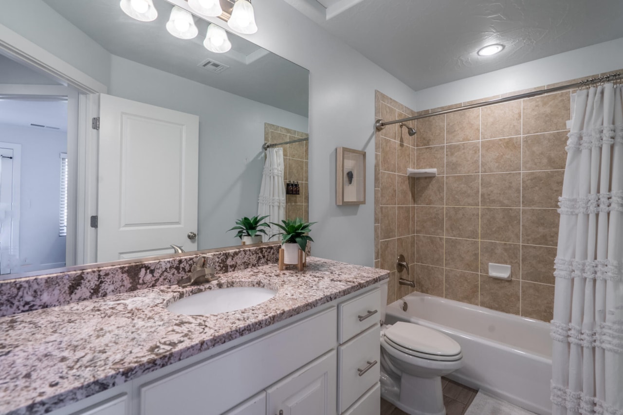 1671 W Caledonia Dunes DR St George, UT 84770 home for sale, MLS#25-265940 - Erika Rogers Photo 53