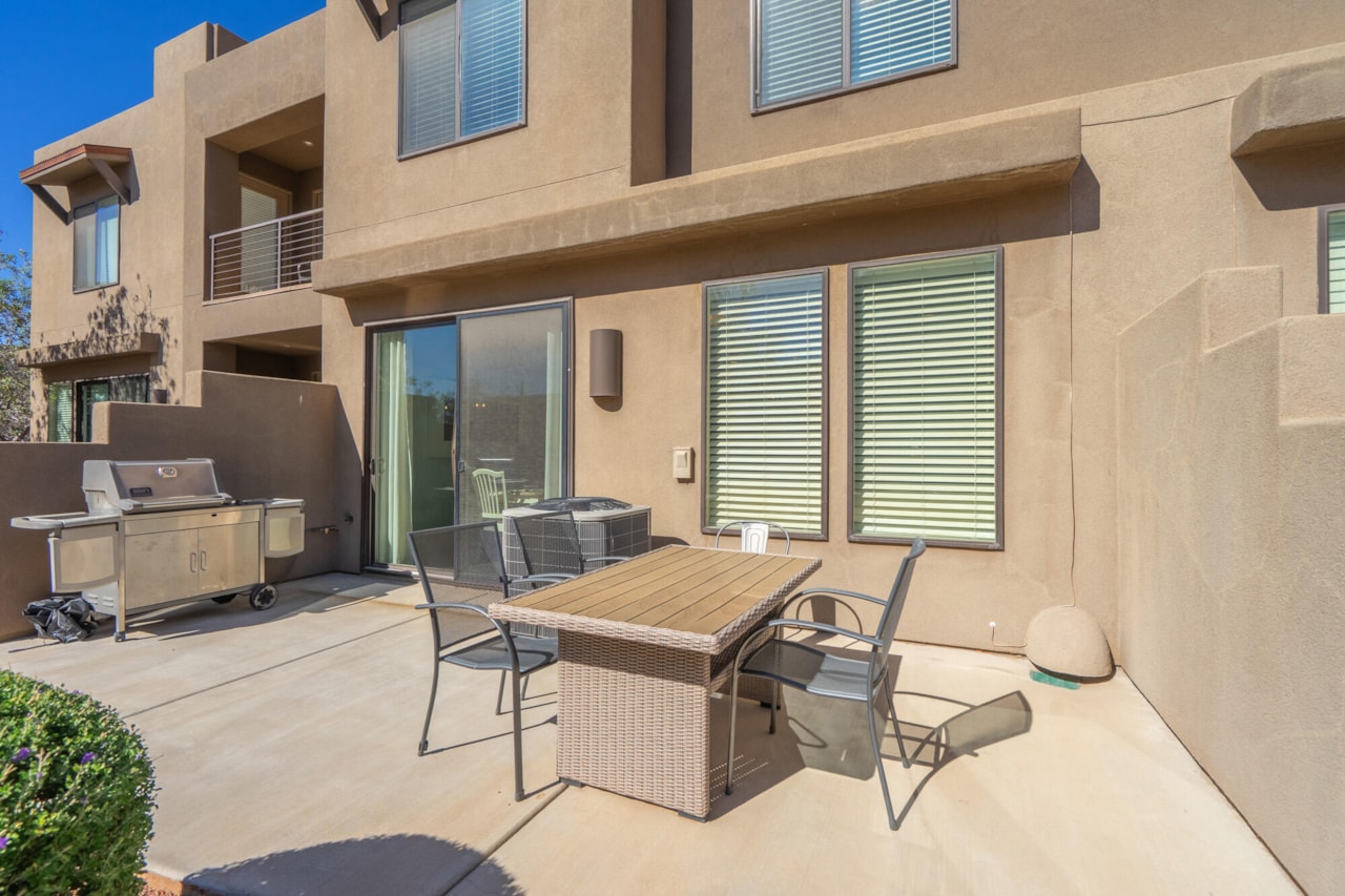 1671 W Caledonia Dunes DR St George, UT 84770 home for sale, MLS#25-265940 - Erika Rogers Photo 72