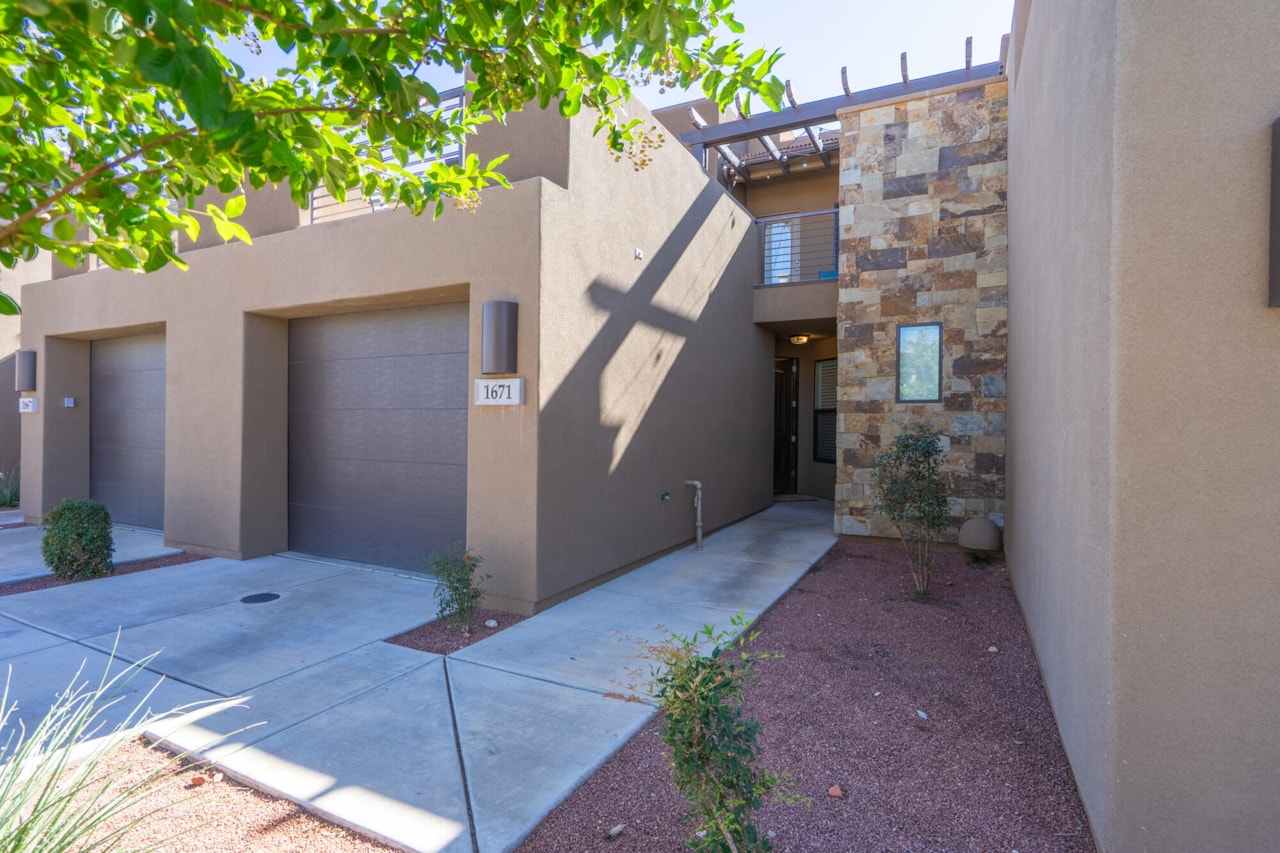 1671 W Caledonia Dunes DR St George, UT 84770 home for sale, MLS#25-265940 - Erika Rogers Photo 74