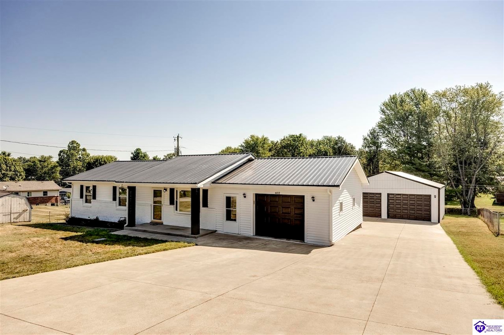 402 Duggins Drive Elizabethtown, KY 42701 MLS HK25004353