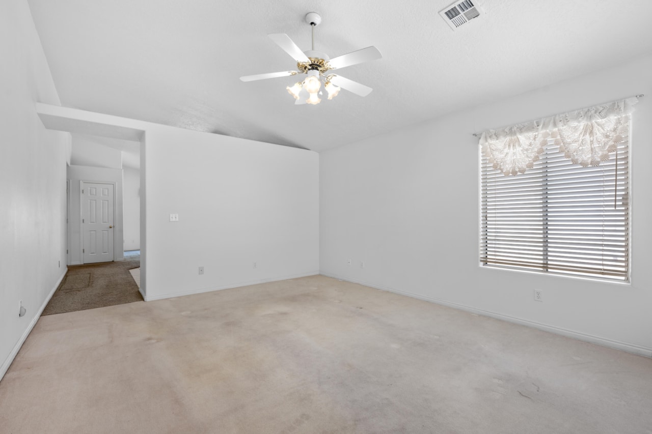 504 E Telegraph ST #14 Washington, UT 84780 home for sale, MLS#25-265949 - Erika Rogers Photo 6