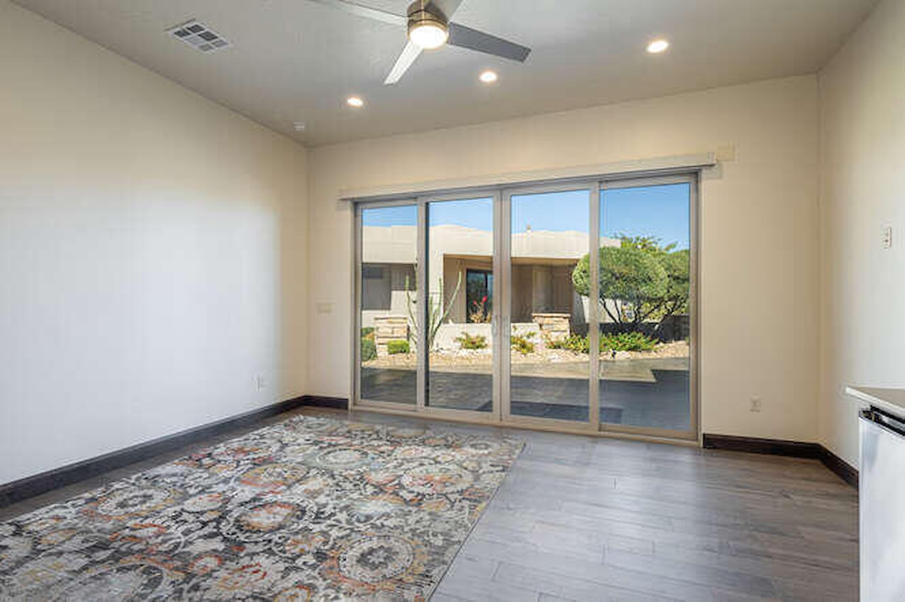 2040 S Pinnacle CIR St George, UT 84790 home for sale, MLS#25-259834 - Erika Rogers Photo 65