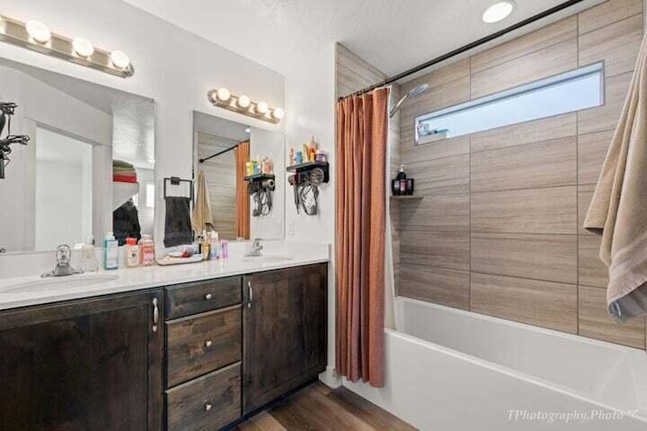 5934 S Belair ST St George, UT 84790 home for sale, MLS#25-265987 - Erika Rogers Photo 12