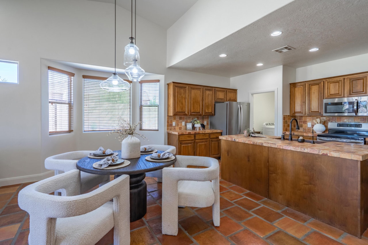 1007 N Mountainside Ave Washington, UT 84780 home for sale, MLS#25-265988 - Erika Rogers Photo 14