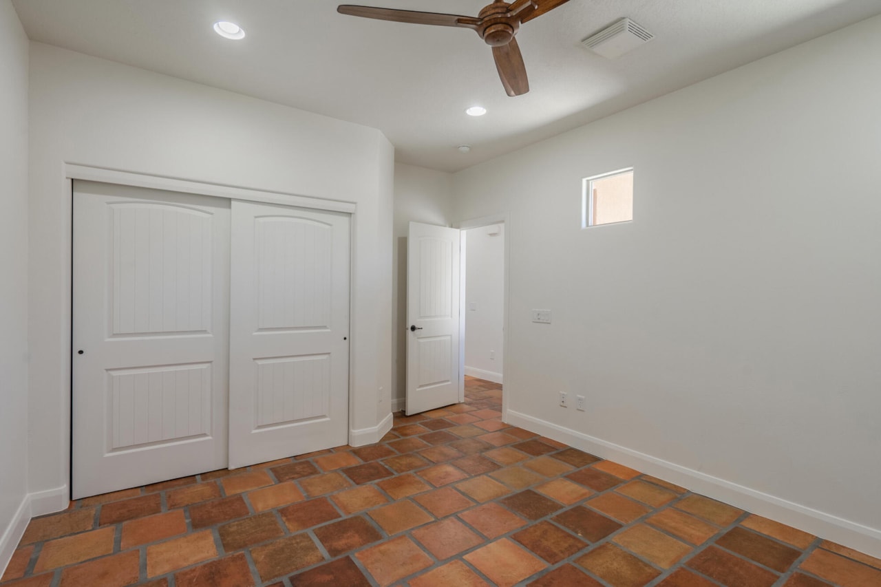 1007 N Mountainside Ave Washington, UT 84780 home for sale, MLS#25-265988 - Erika Rogers Photo 41