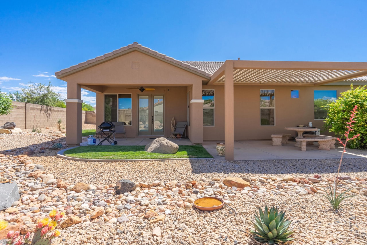 1007 N Mountainside Ave Washington, UT 84780 home for sale, MLS#25-265988 - Erika Rogers Photo 54