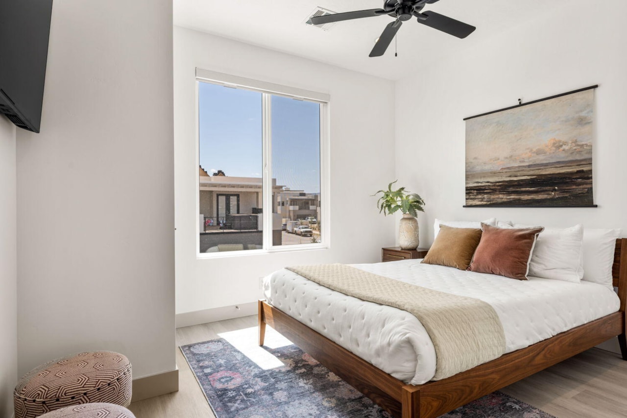 5416 S Aquamarine LN St George, UT 84790 home for sale, MLS#25-265995 - Erika Rogers Photo 25