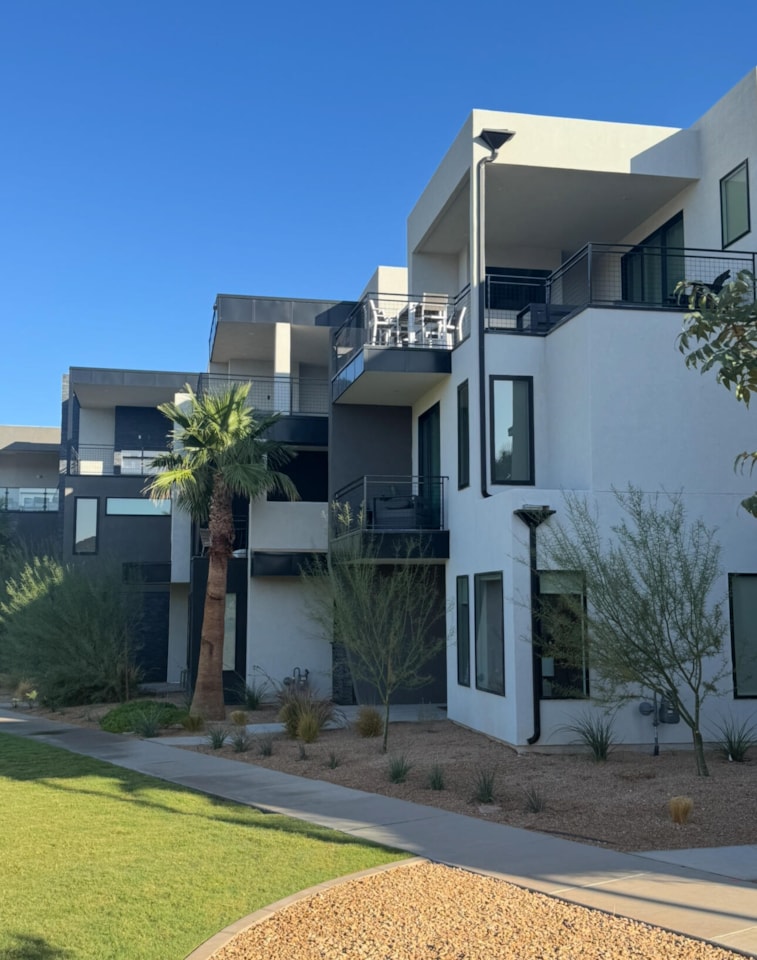 723 W Sapphire LN St George, UT 84790 home for sale, MLS#25-266001 - Erika Rogers Photo 5