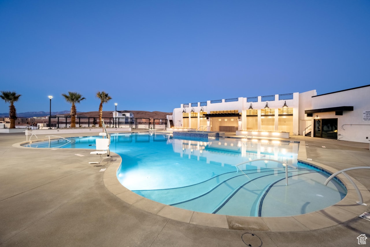 723 W Sapphire LN St George, UT 84790 home for sale, MLS#25-266001 - Erika Rogers Photo 58