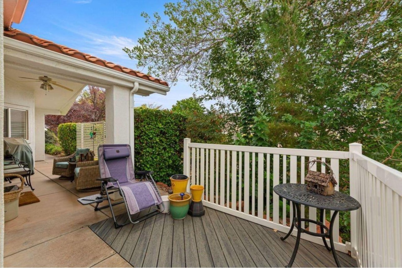 1610 W 100 N #29 St George, UT 84770 home for sale, MLS#25-265959 - Erika Rogers Photo 18