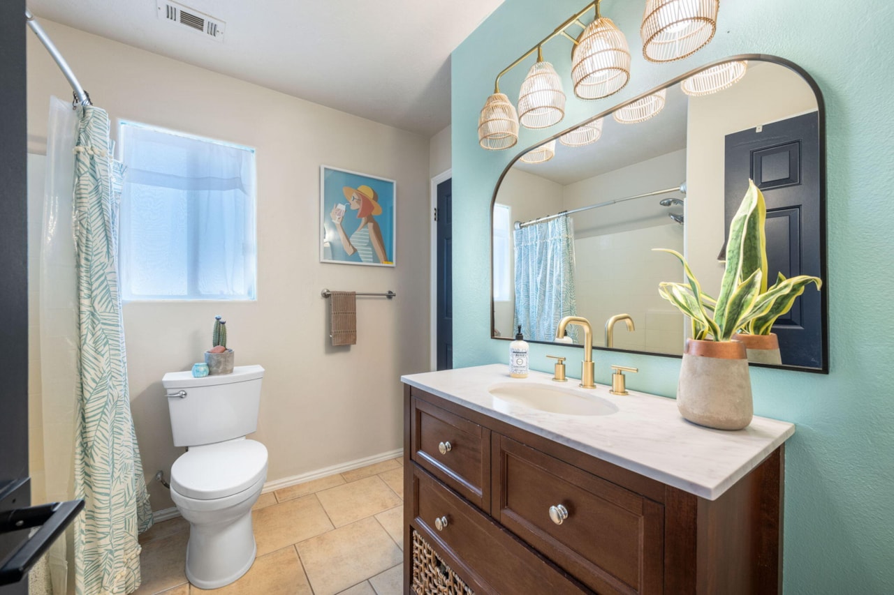 1040 N 1300  W #7 St George, UT 84770 home for sale, MLS#25-266021 - Erika Rogers Photo 16