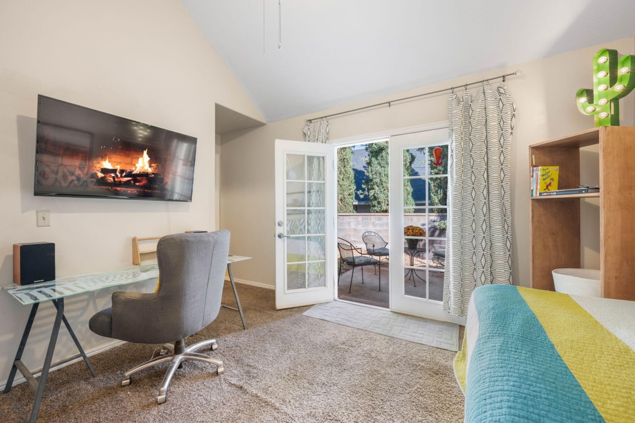 1040 N 1300  W #7 St George, UT 84770 home for sale, MLS#25-266021 - Erika Rogers Photo 20