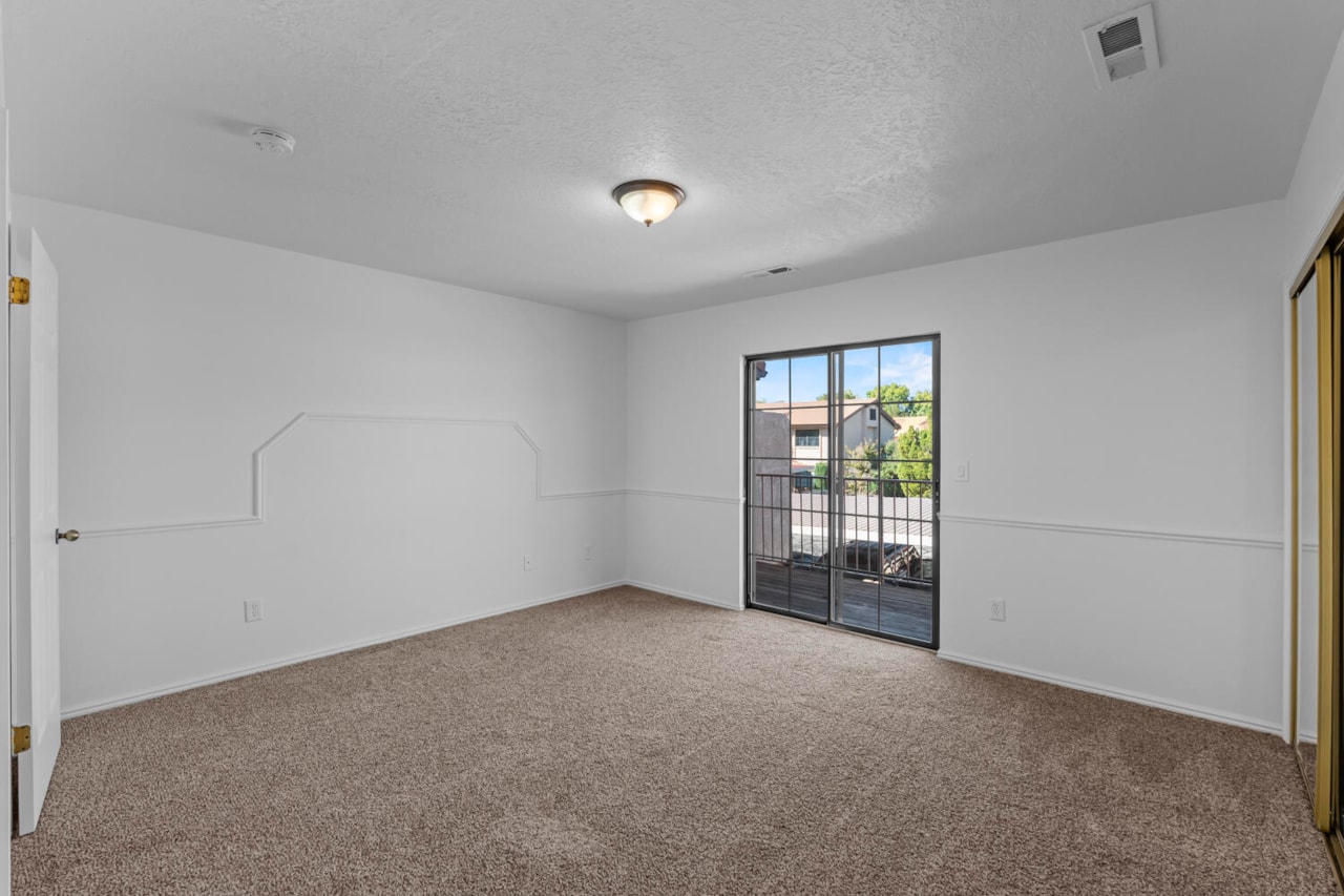 1708 W 1020  N #146 St George, UT 84770 home for sale, MLS#25-266026 - Erika Rogers Photo 19