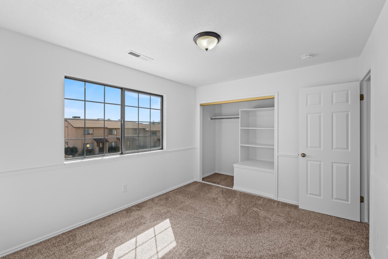 1708 W 1020  N #146 St George, UT 84770 home for sale, MLS#25-266026 - Erika Rogers Photo 22