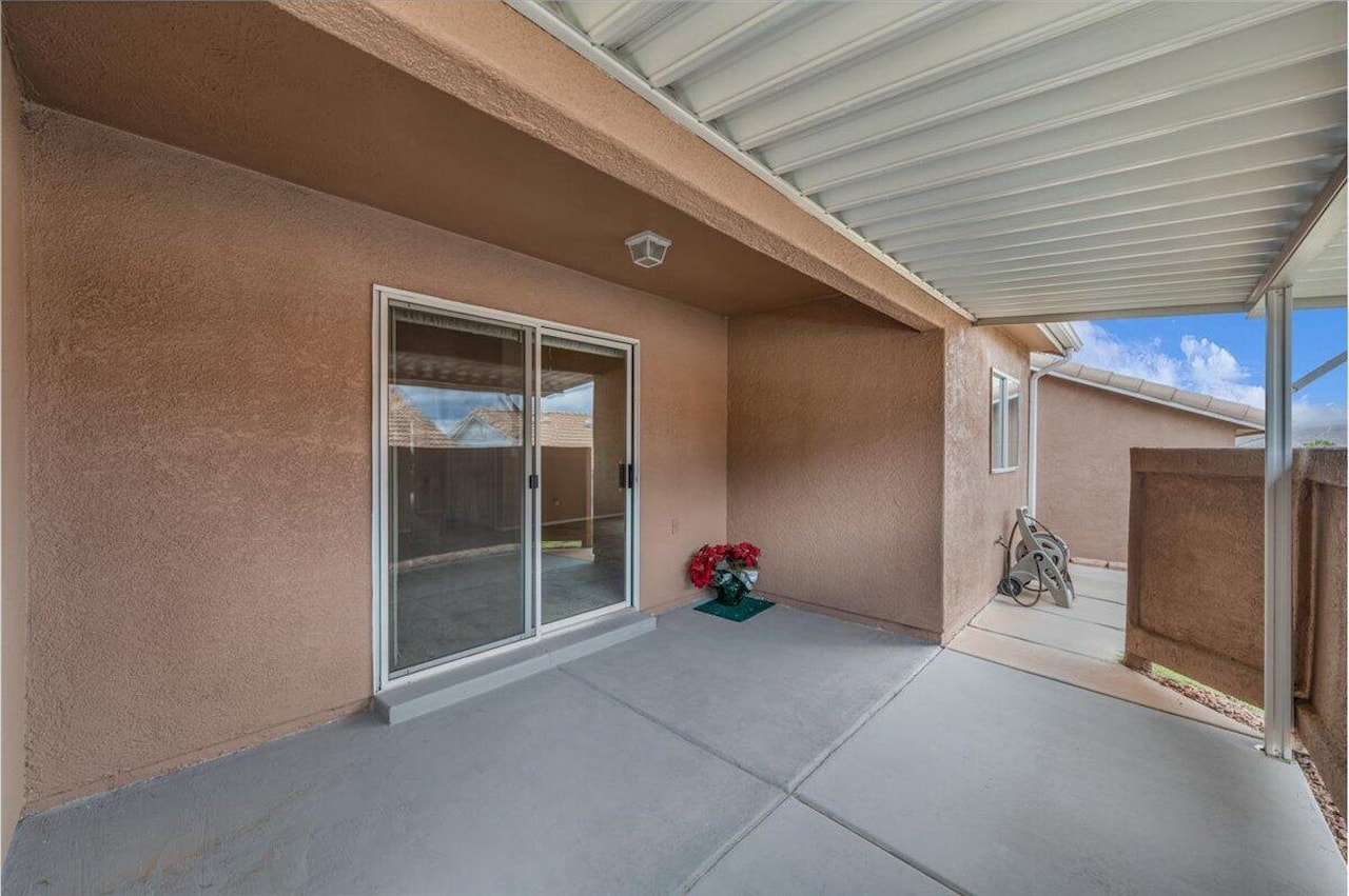 210 N Mall #46 St George, UT 84790 home for sale, MLS#25-266065 - Erika Rogers Photo 16