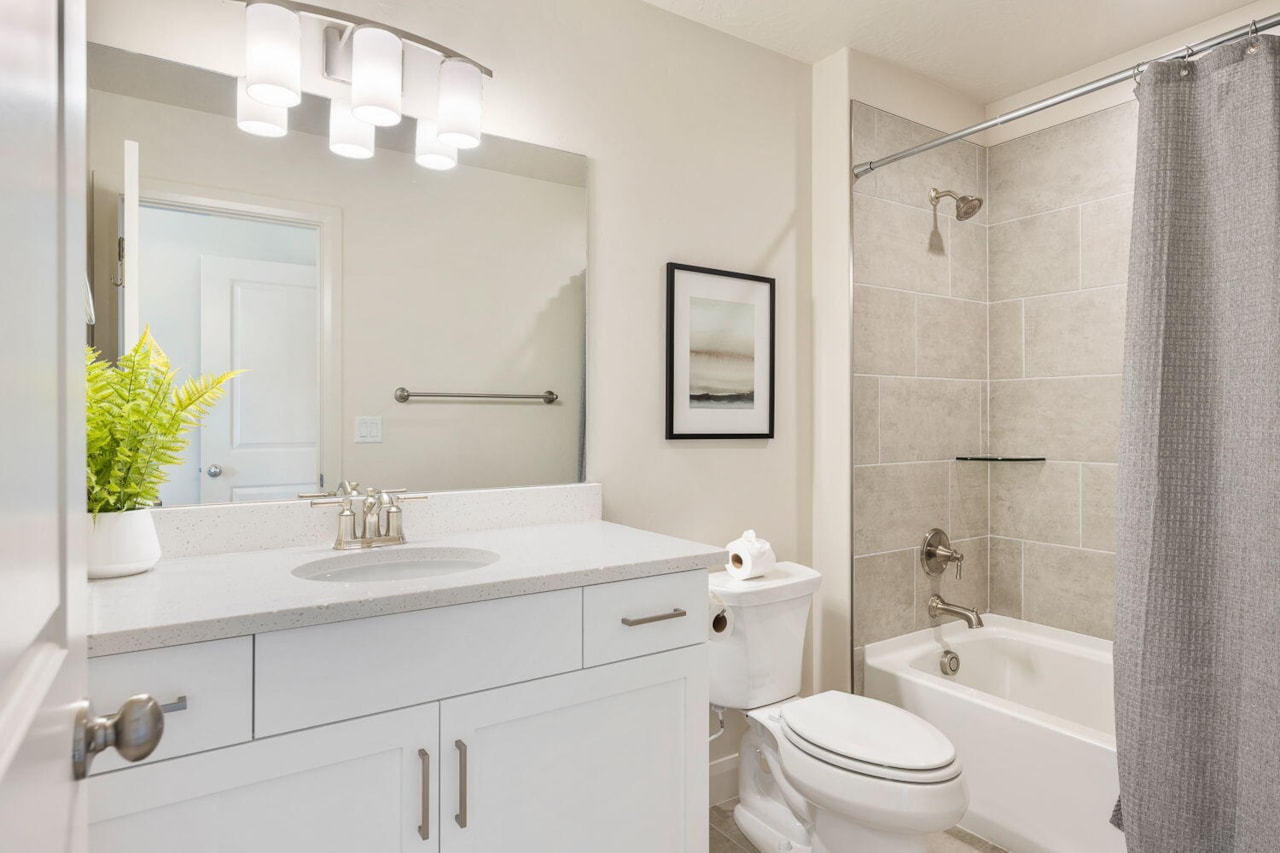 1366 N Marfil Way Washington, UT 84780 home for sale, MLS#25-266078 - Erika Rogers Photo 25