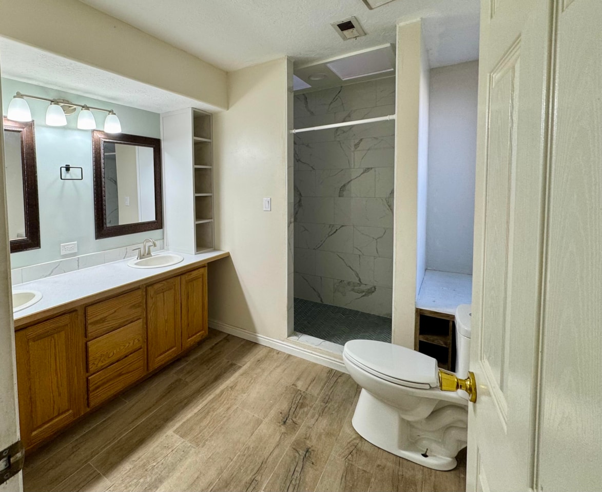 72 S 250  W La Verkin, UT 84745 home for sale, MLS#25-266080 - Erika Rogers Photo 9