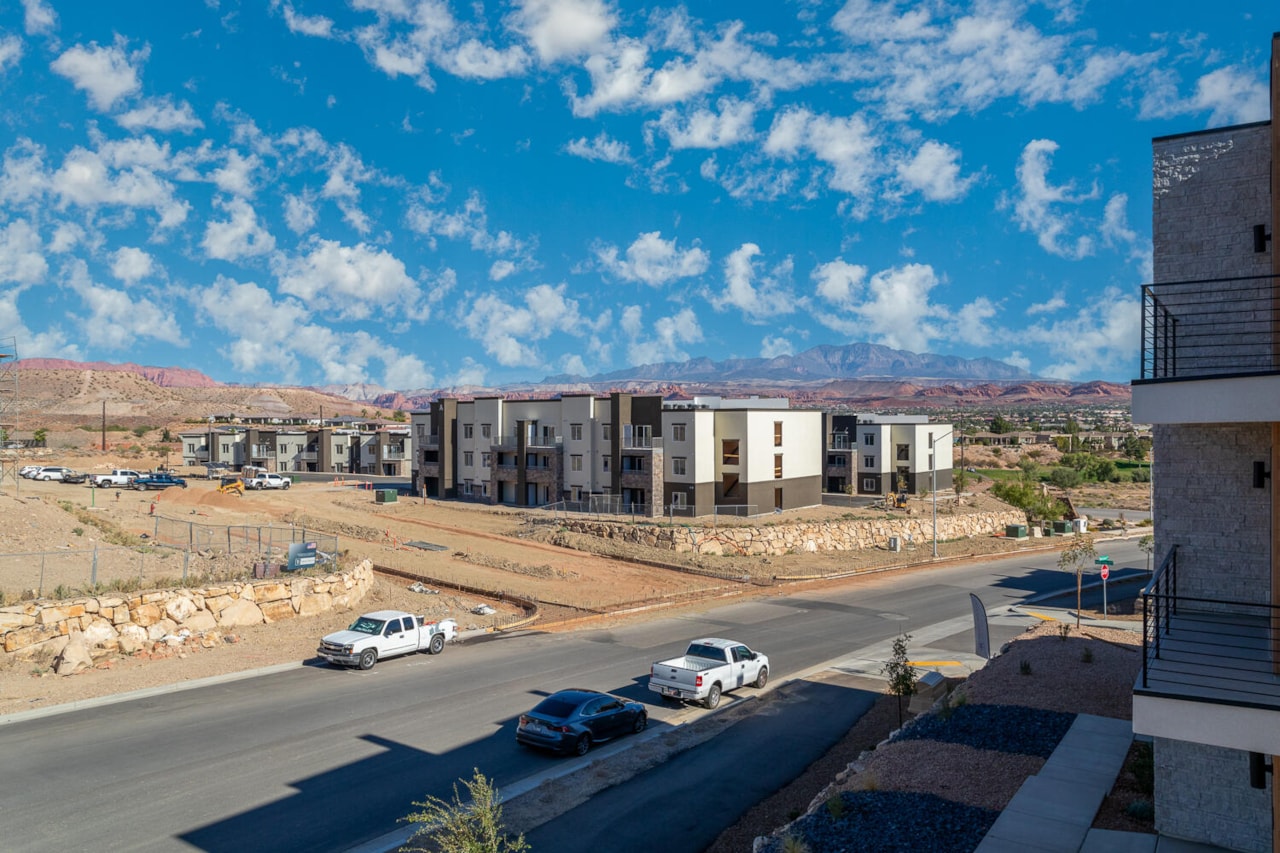 2762 W Silver Cholla LN St George, UT 84770 home for sale, MLS#25-266082 - Erika Rogers Photo 31