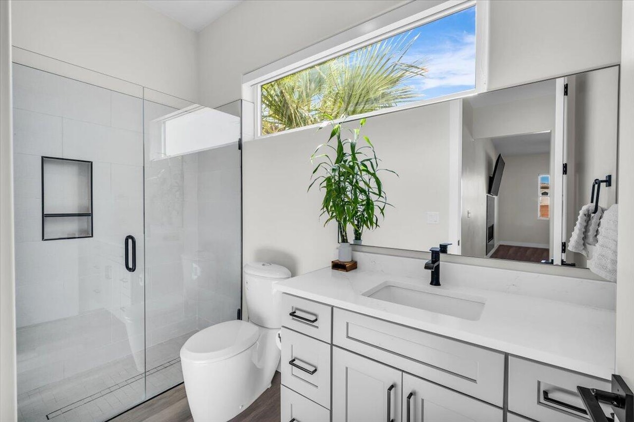 3539 S Marietta DR St George, UT 84790 home for sale, MLS#25-266086 - Erika Rogers Photo 17