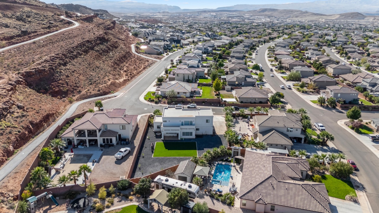 3539 S Marietta DR St George, UT 84790 home for sale, MLS#25-266086 - Erika Rogers Photo 29