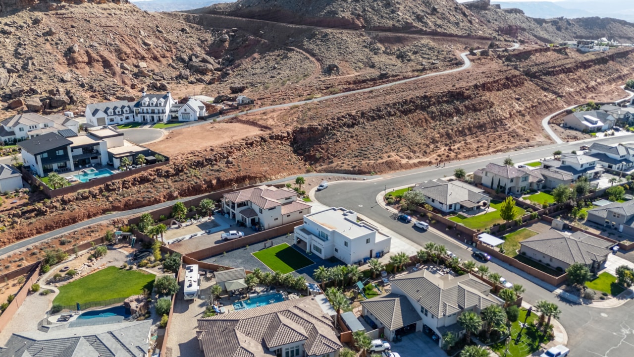 3539 S Marietta DR St George, UT 84790 home for sale, MLS#25-266086 - Erika Rogers Photo 30