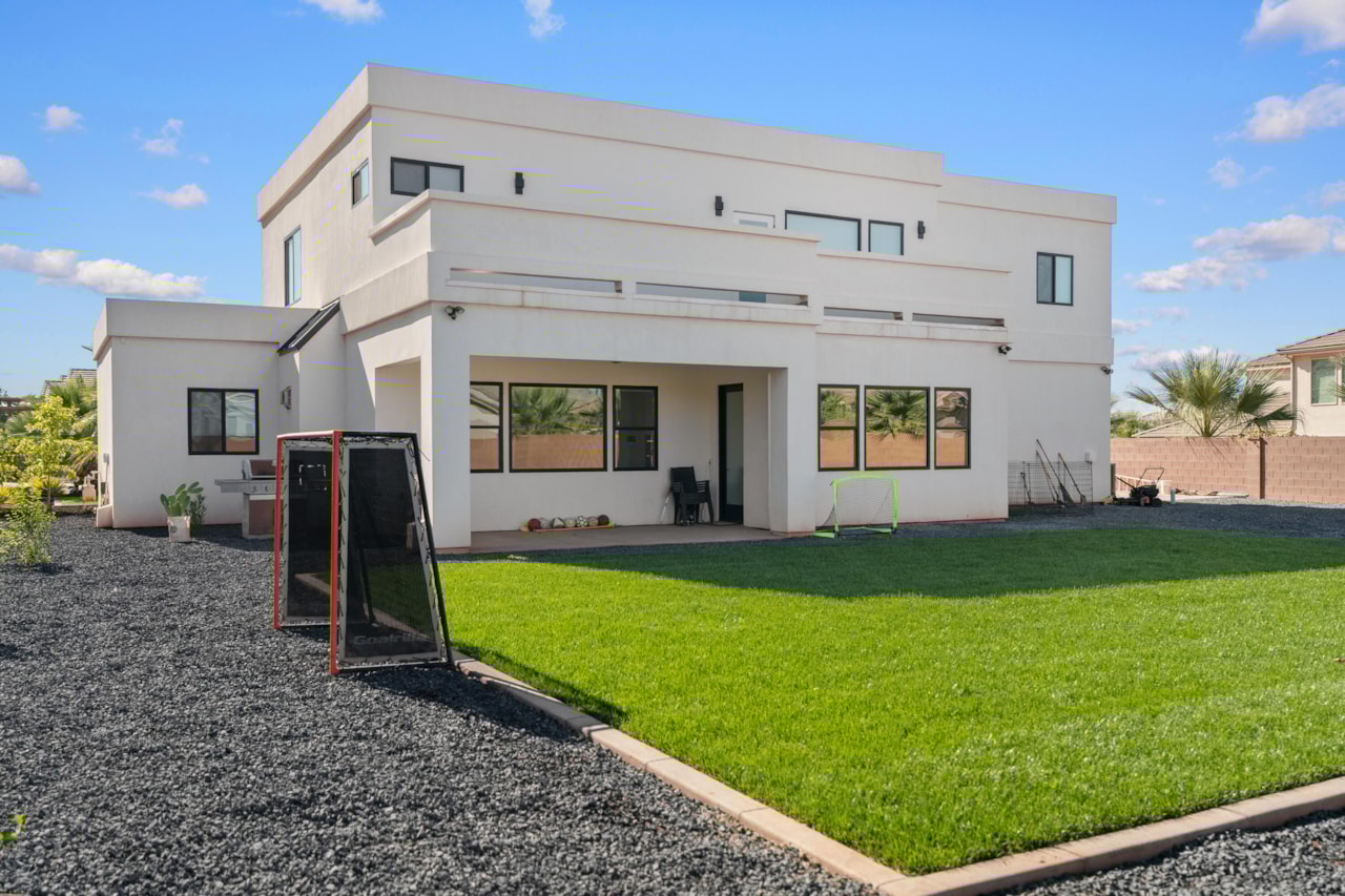 3539 S Marietta DR St George, UT 84790 home for sale, MLS#25-266086 - Erika Rogers Photo 34