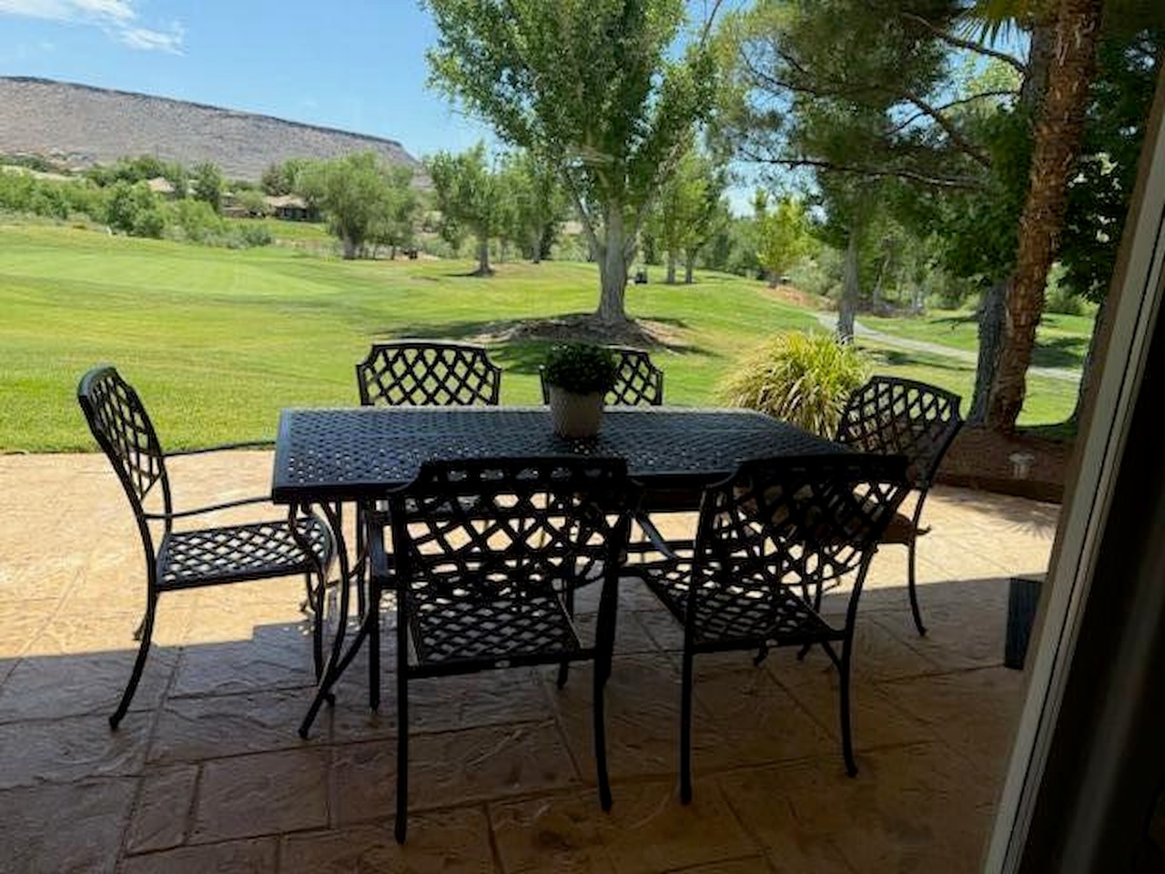 2005 W Monterey DR St George, UT 84770 home for sale, MLS#25-266067 - Erika Rogers Photo 34