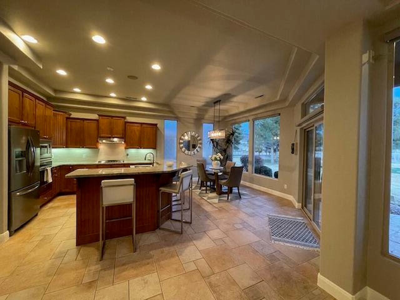 2005 W Monterey DR St George, UT 84770 home for sale, MLS#25-266067 - Erika Rogers Photo 15