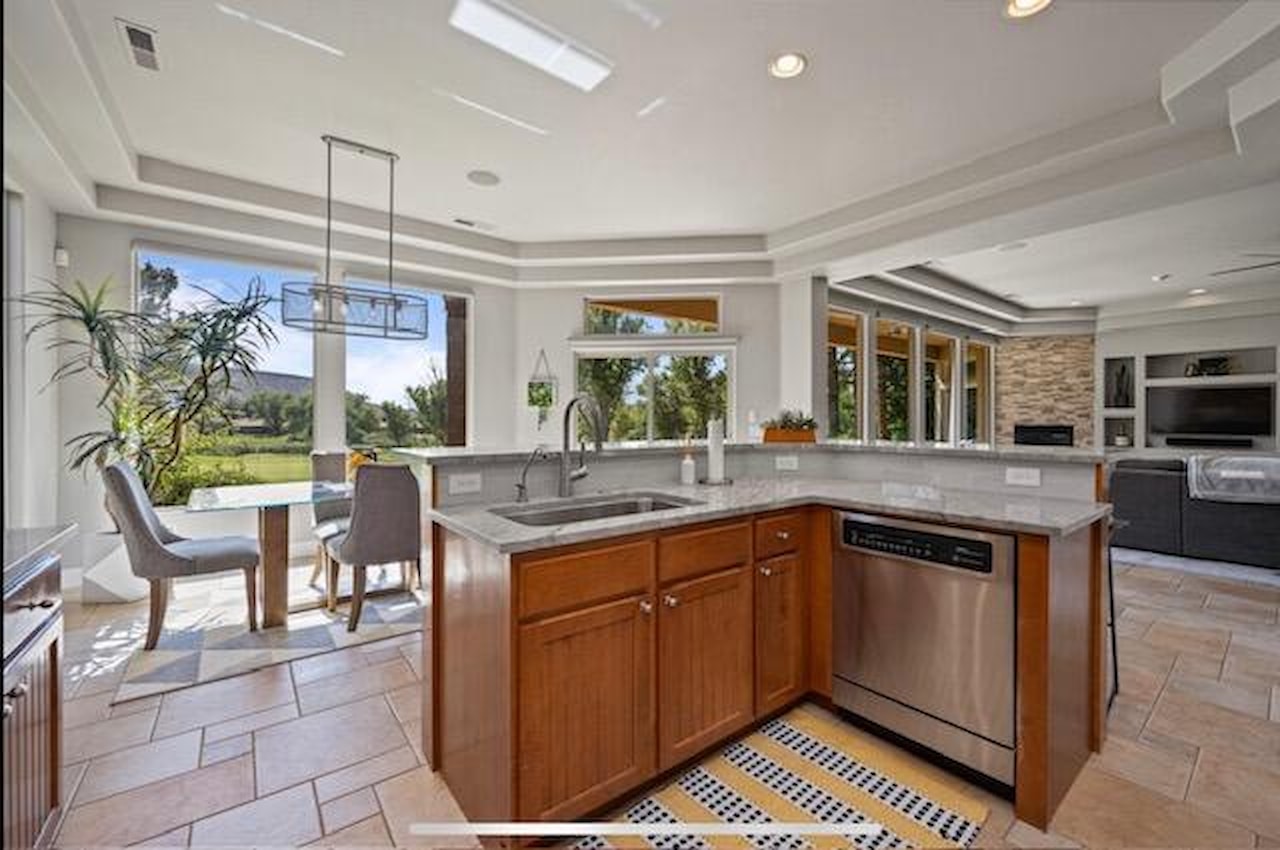 2005 W Monterey DR St George, UT 84770 home for sale, MLS#25-266067 - Erika Rogers Photo 17