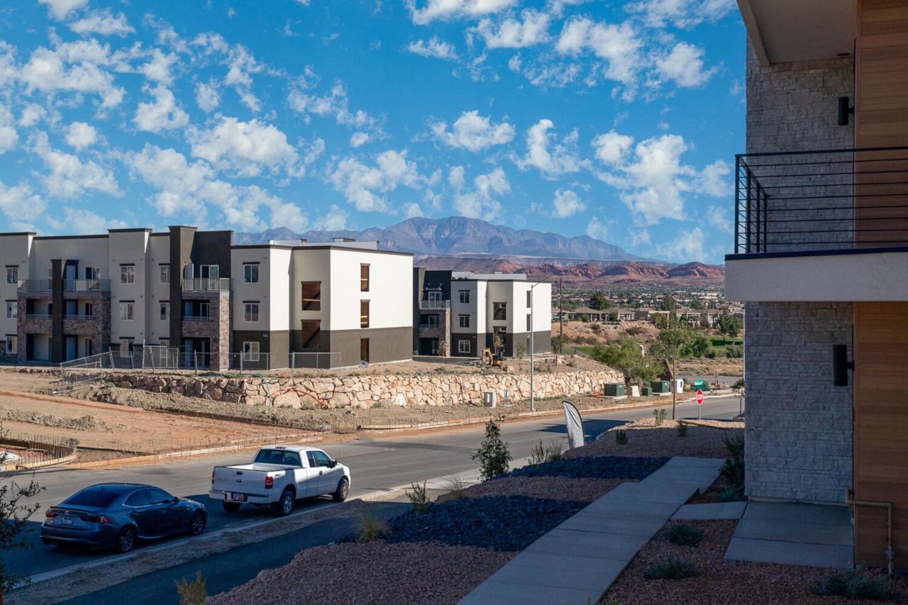 2766 W Silver Cholla LN #32 St George, UT 84770 home for sale, MLS#25-266073 - Erika Rogers Photo 39
