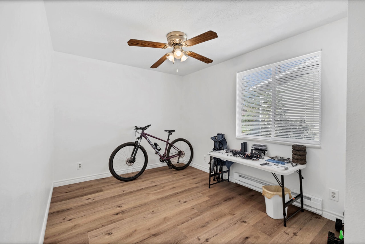 1840 W 1100 #17 St George, UT 84770 home for sale, MLS#25-265840 - Erika Rogers Photo 16