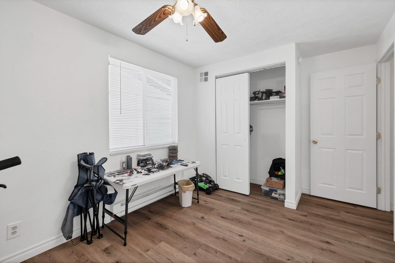 1840 W 1100 #17 St George, UT 84770 home for sale, MLS#25-265840 - Erika Rogers Photo 17