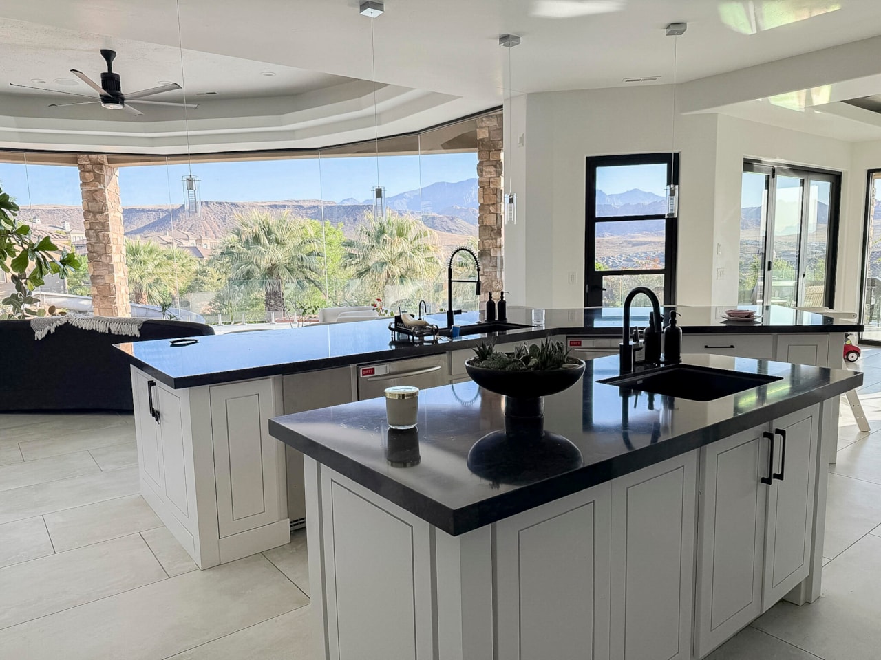 1528 N Potomac Ave Washington, UT 84780 home for sale, MLS#25-266099 - Erika Rogers Photo 10