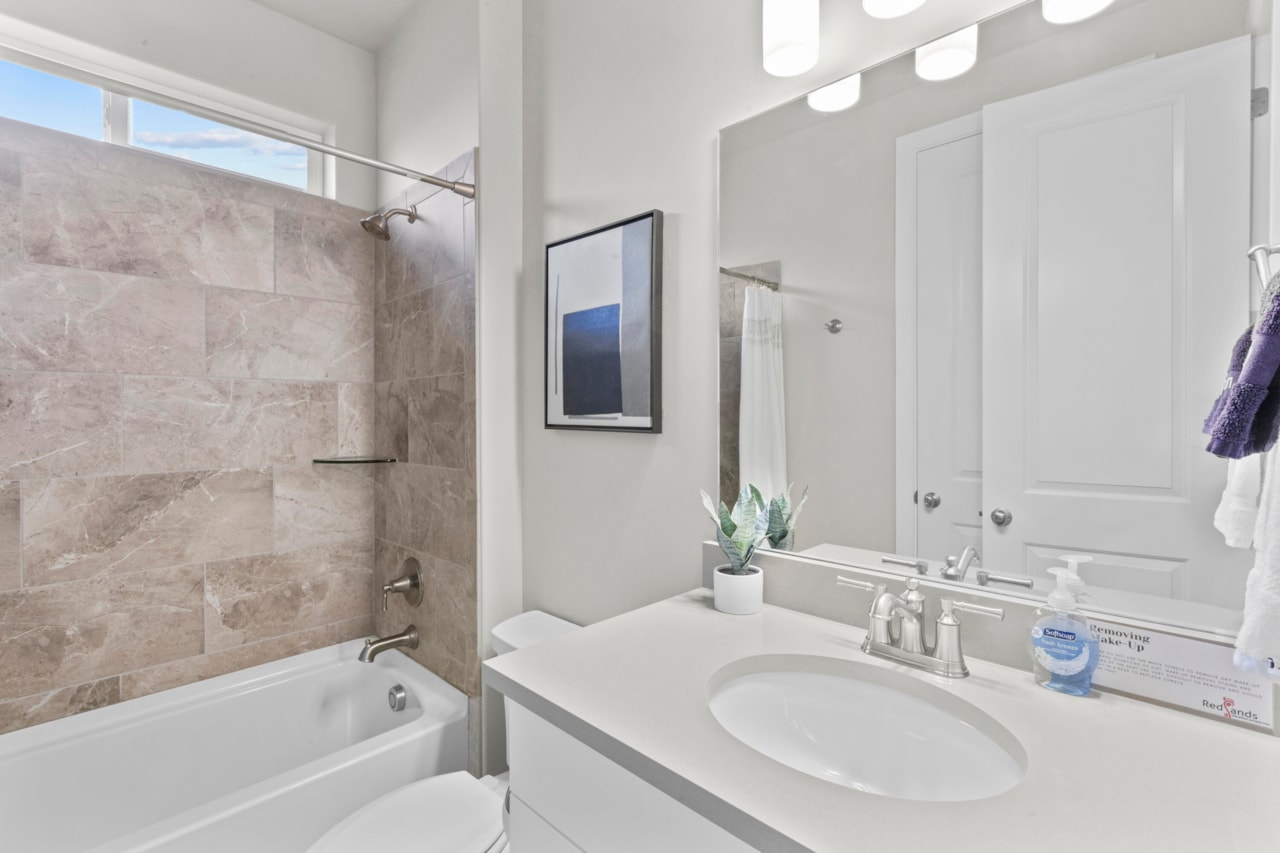 2343 E Escondido DR Washington, UT 84780 home for sale, MLS#25-266111 - Erika Rogers Photo 14