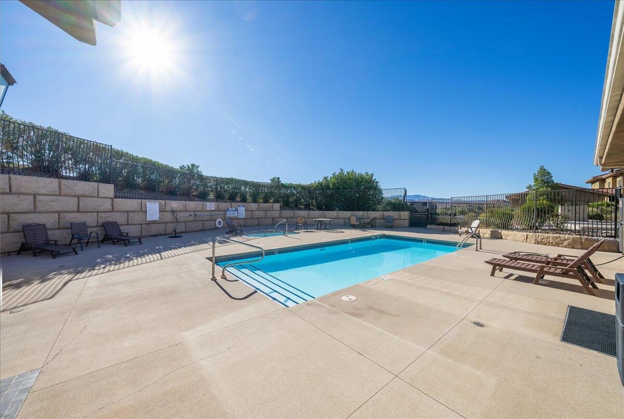 280 S Luce Del Sol #311 St George, UT 84770 condo for sale, MLS#25-266121 - Erika Rogers Photo 18