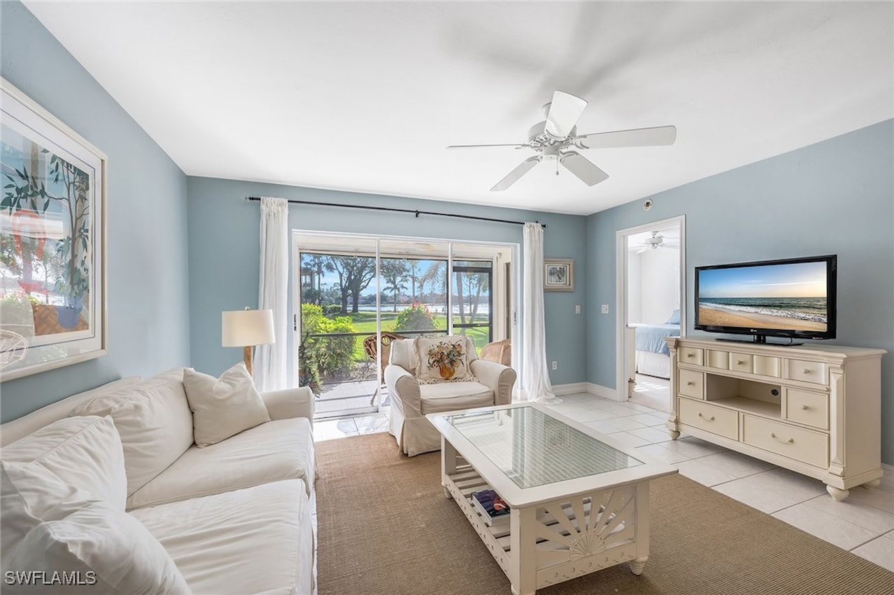 2421 Kings Lake Blvd, Naples, FL 34112 | Redfin, image size:1280x853