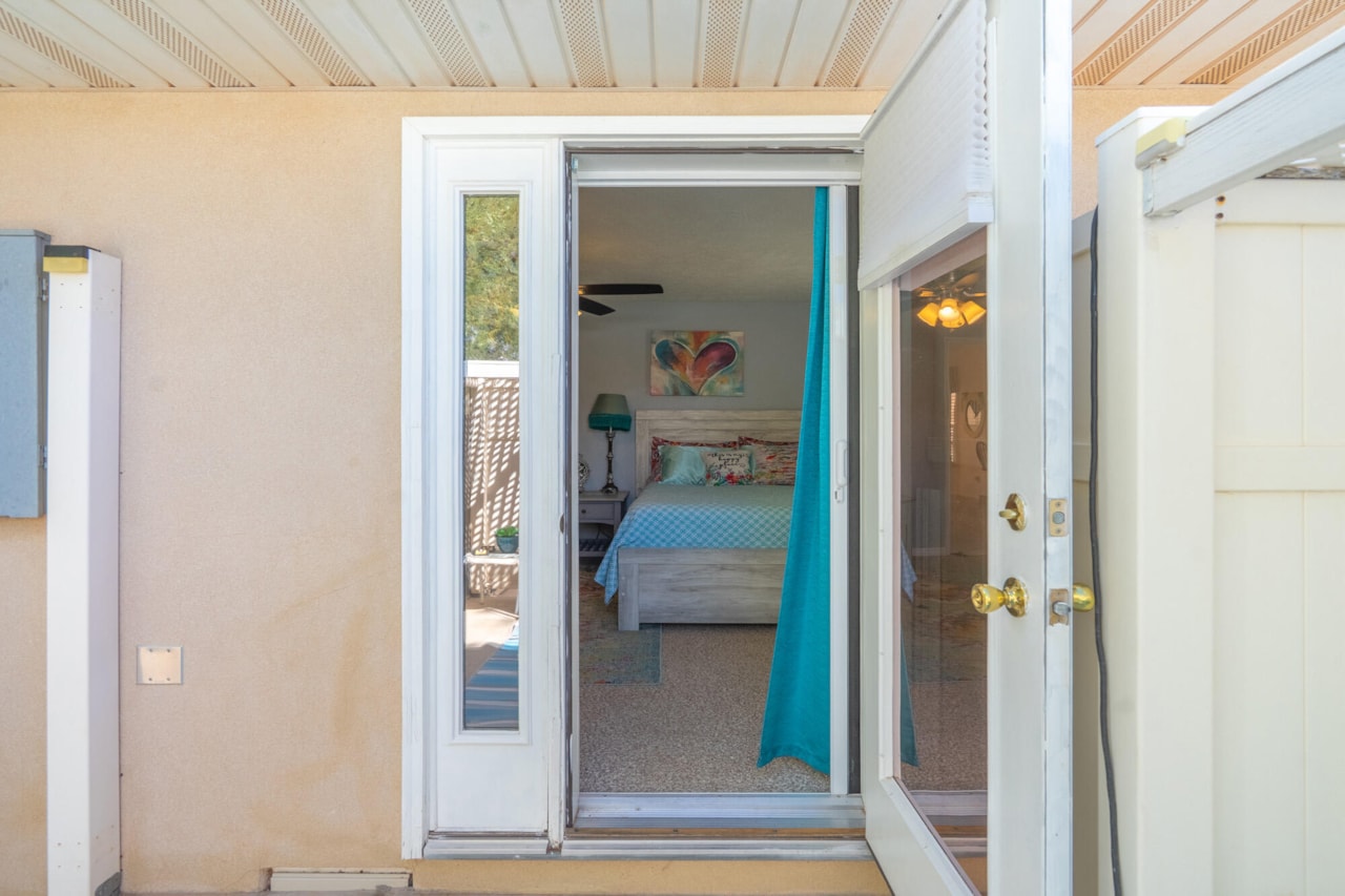 392 N Windsor DR Washington, UT 84780 home for sale, MLS#25-265899 - Erika Rogers Photo 32