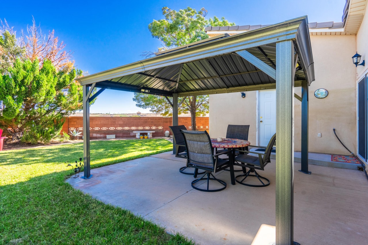 392 N Windsor DR Washington, UT 84780 home for sale, MLS#25-265899 - Erika Rogers Photo 58