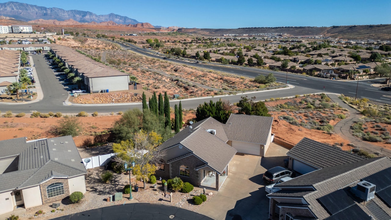 392 N Windsor DR Washington, UT 84780 home for sale, MLS#25-265899 - Erika Rogers Photo 73