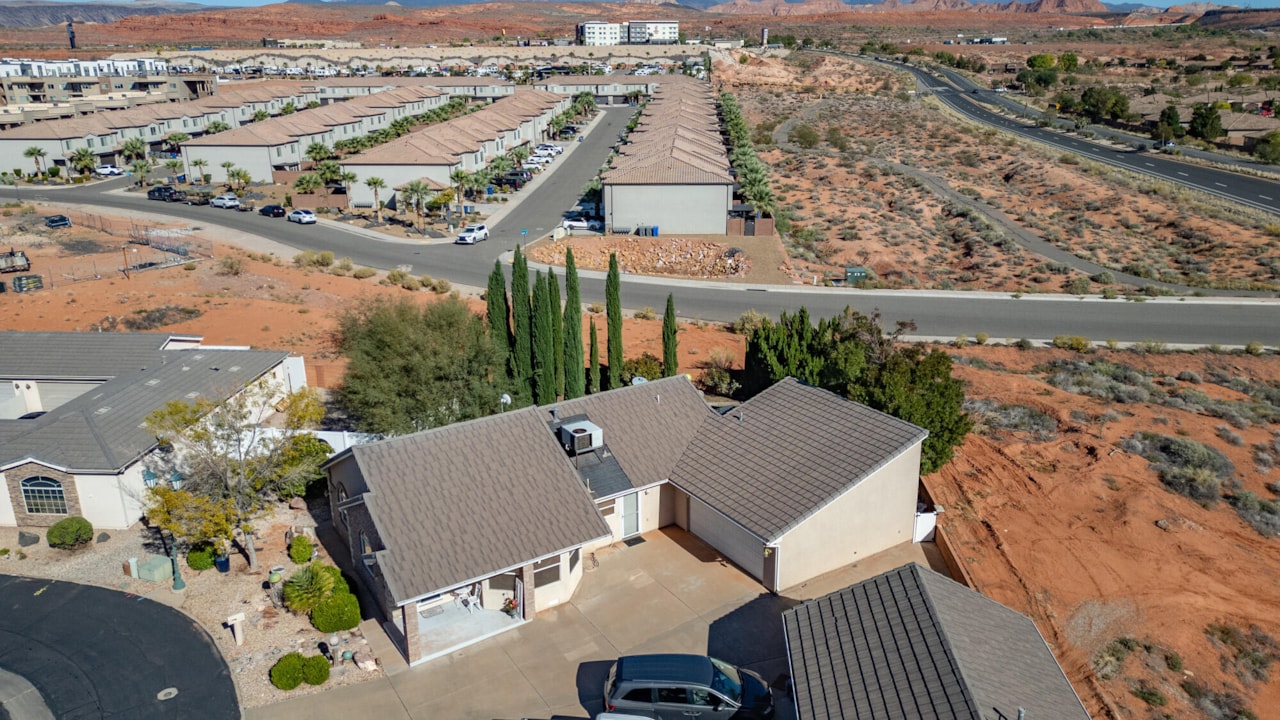 392 N Windsor DR Washington, UT 84780 home for sale, MLS#25-265899 - Erika Rogers Photo 74