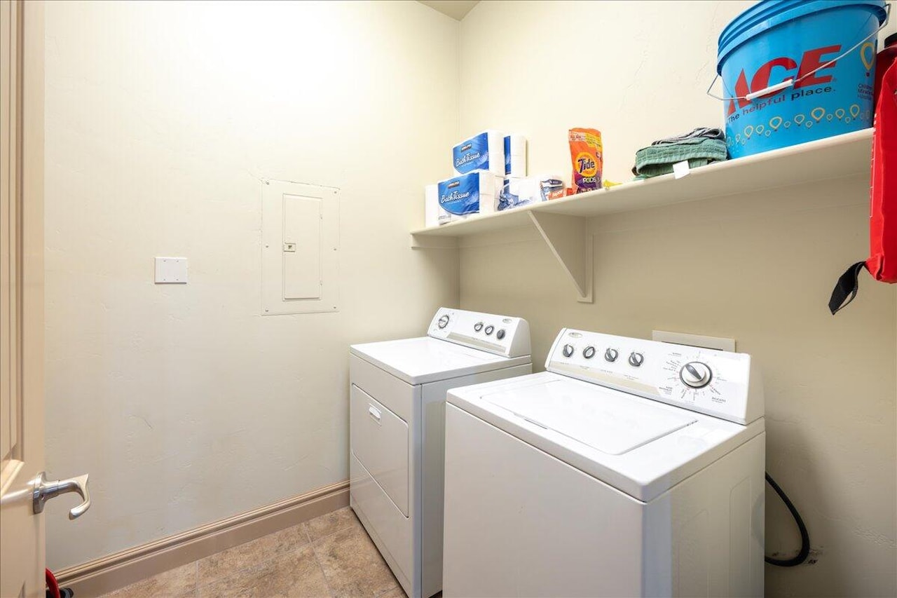 280 S Luce Del Sol DR #514 St George, UT 84770 condo for sale, MLS#25-266141 - Erika Rogers Photo 32