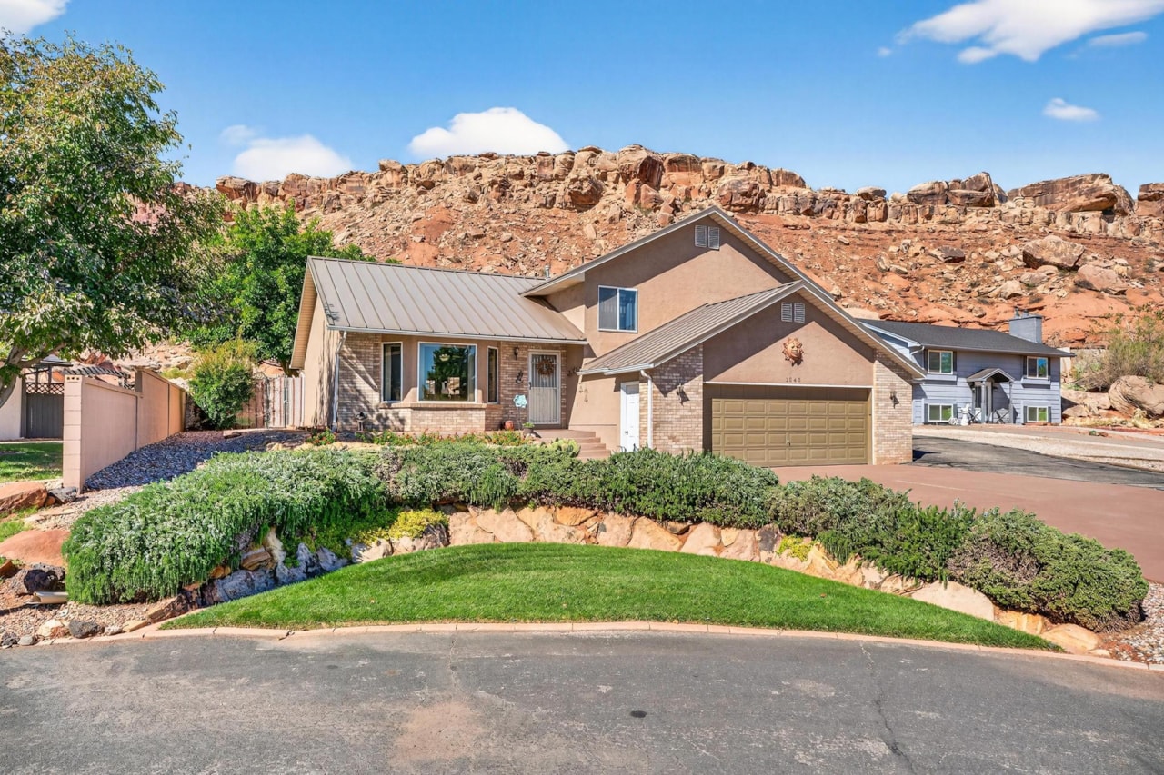 1045 E Hemlock CIR St George, UT 84790 home for sale, MLS#25-266144 - Erika Rogers Photo 50