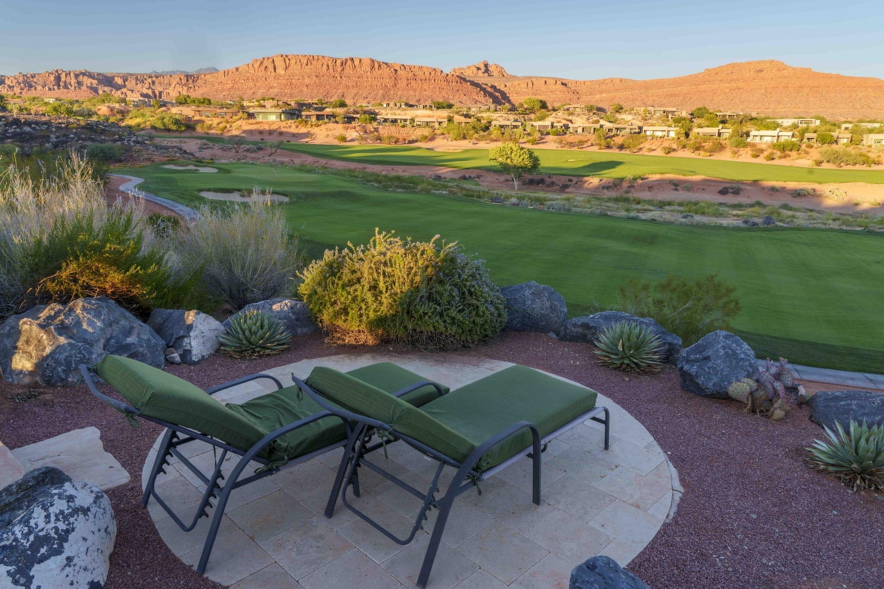 2228 N Chaco Trl St George, UT 84770 home for sale, MLS#25-265930 - Erika Rogers Photo 6